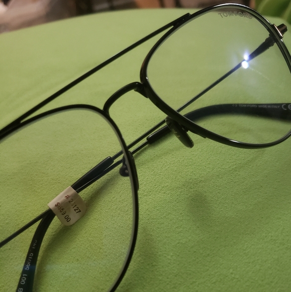 Shades/frames (DESIGNER) - Picture 7 of 10